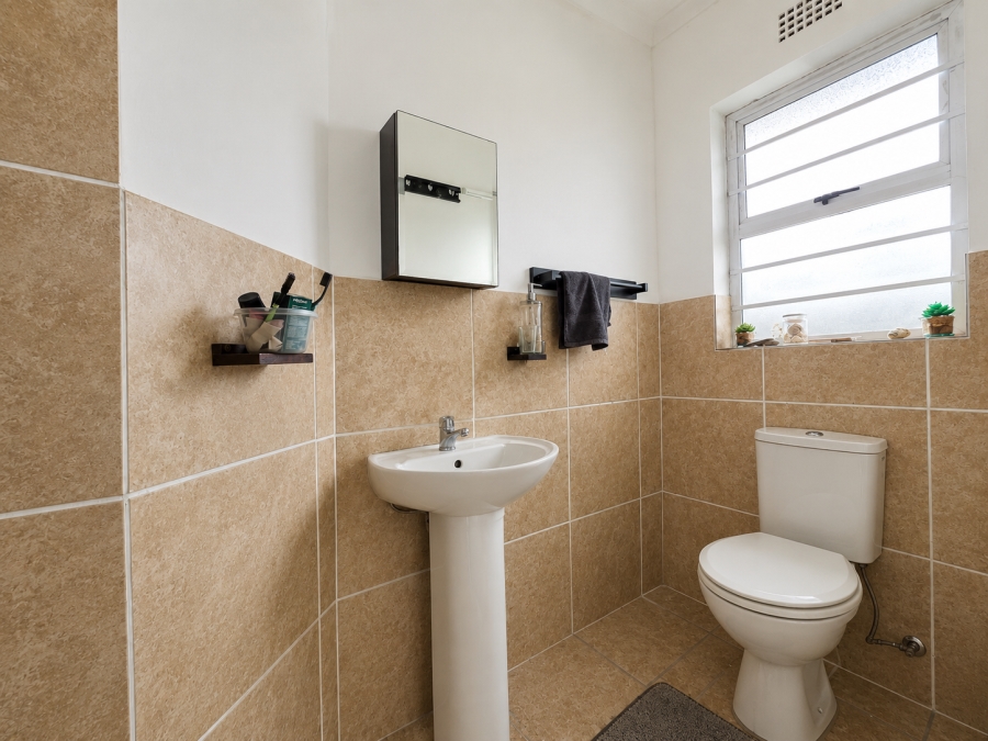 3 Bedroom Property for Sale in Silversands Western Cape